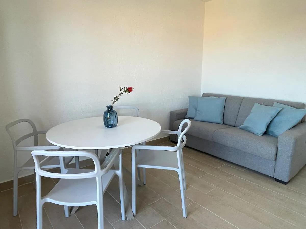 Casa Greg - Villaggio Baia De Bahas Гольфо-Аранчи 0*,  Италия